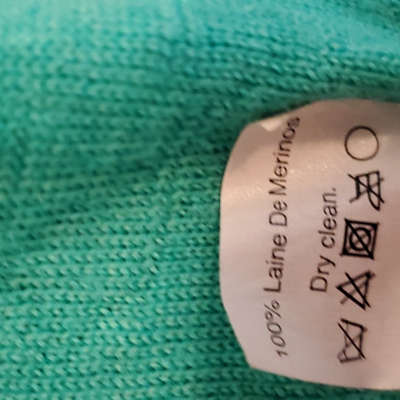J Crew Green Merino Wool Crew Neck Sweater - Picture 5 of 5